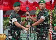 Letkol Inf Widyastomo E.N. Terima Tongkat Komando Yonif 713/ST