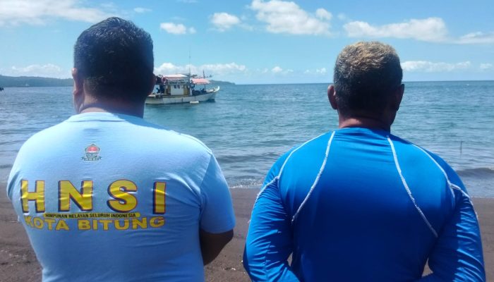 Tinjau Pantai Dodik Pasca Gempa 7,6 SR, Mario Mamuntu : Warga Diminta Jangan Panik